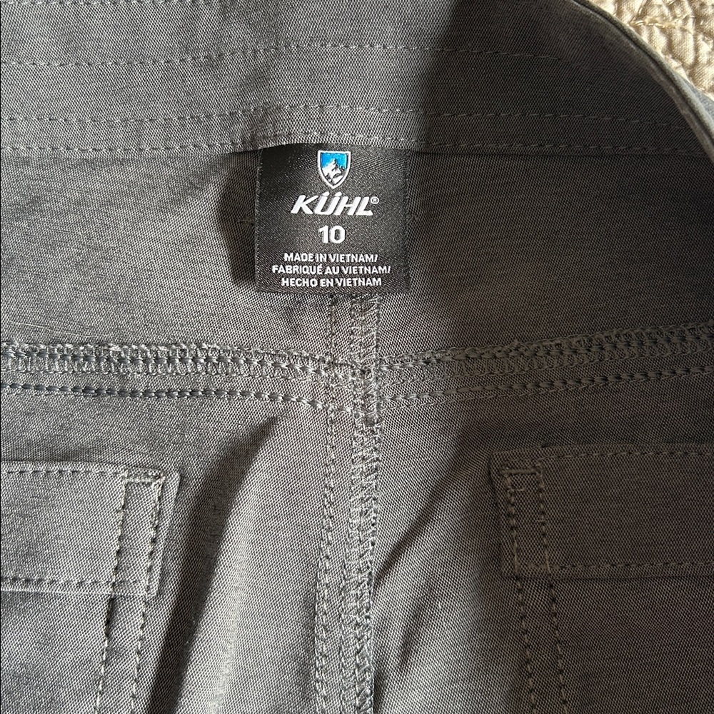 Kuhl Gray Capri Pants - Picture 4 of 5
